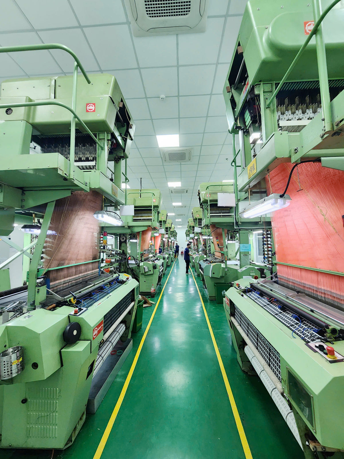 Labeloom factory floor
